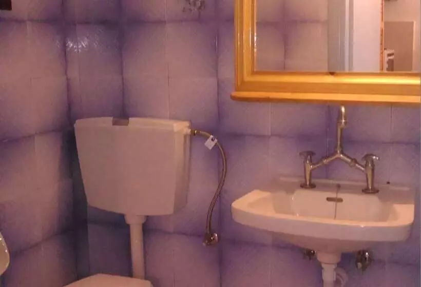 Hotelli Fotula Studios