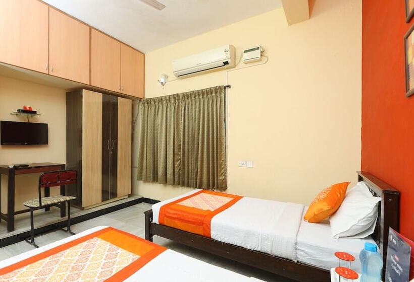 Hotell Oyo 20006 Silverkey T Nagar