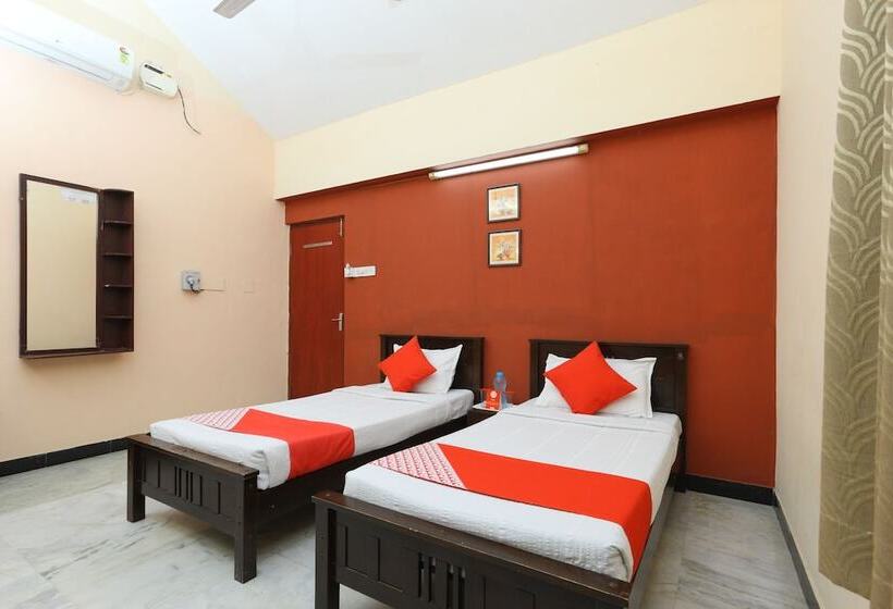 Hotell Oyo 20006 Silverkey T Nagar