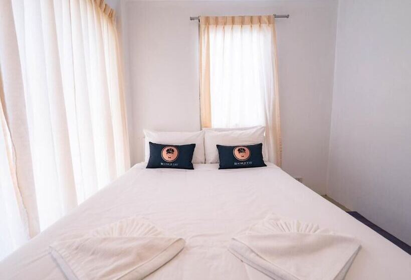 هتل Roomquest Bangkok Sukhumvit 50