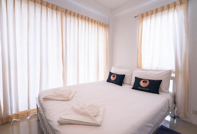 هتل Roomquest Bangkok Sukhumvit 50