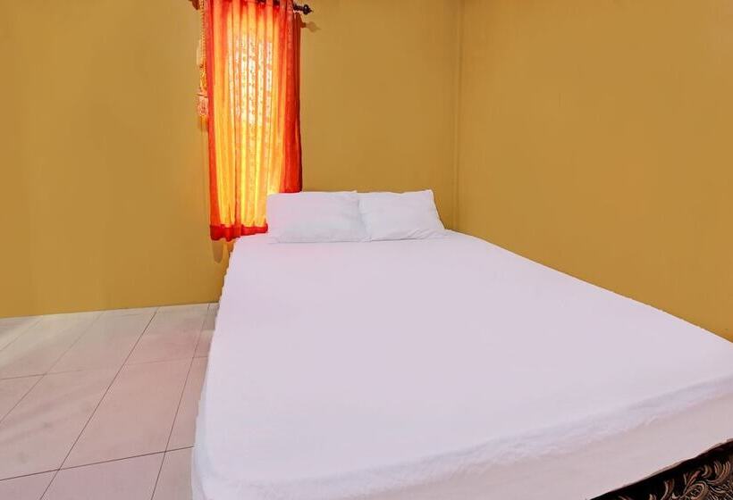 בית מלון כפרי Oyo 92142 Ujung Samalas Homestay