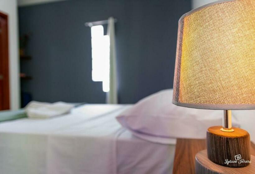 پانسیون Recanto Praia Suites