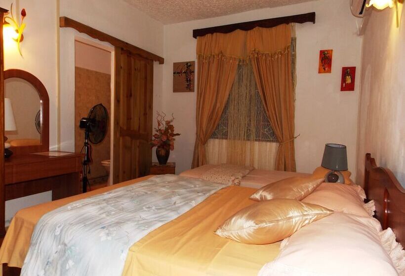 پانسیون Le Manoir Guest House