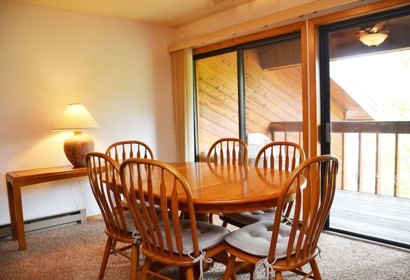 Cimarron By Ski Village Resorts