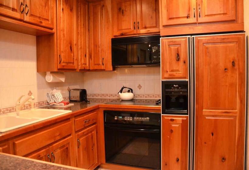 Cimarron By Ski Village Resorts