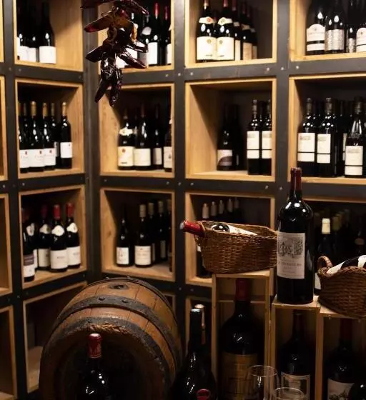 فندق Auberge De Banne