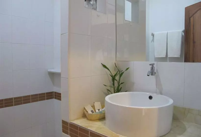 酒店 Baan Tong Tong Pattaya Resort