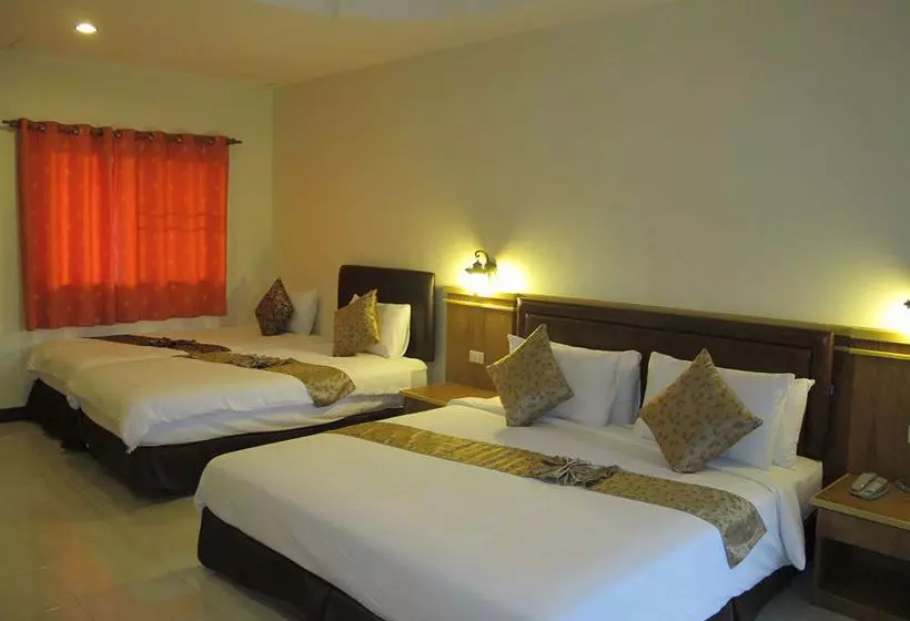 酒店 Baan Tong Tong Pattaya Resort