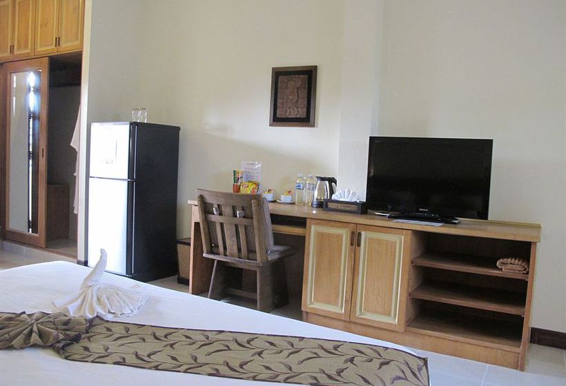 ホテル Baan Tong Tong Pattaya Resort