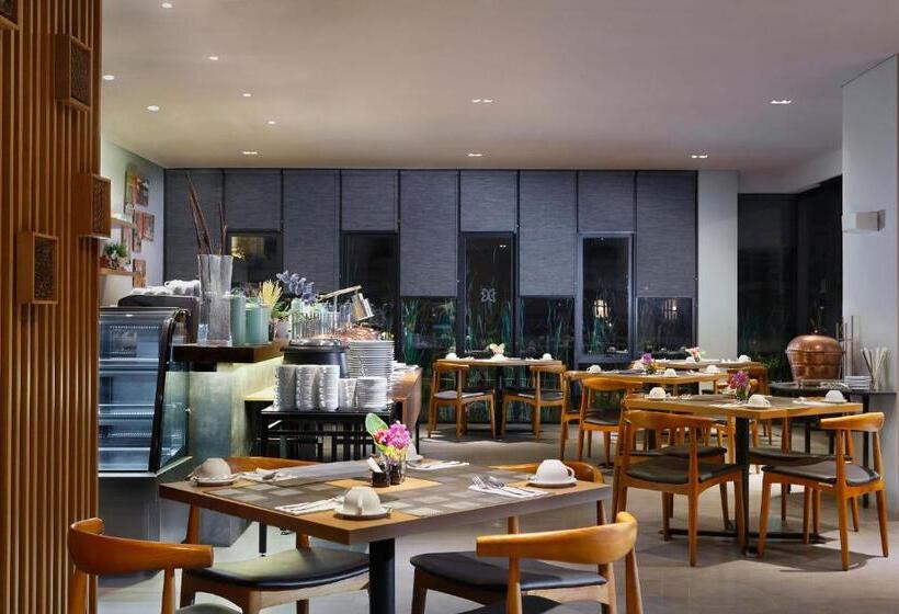 Batiqa Hotel Jababeka Cikarang