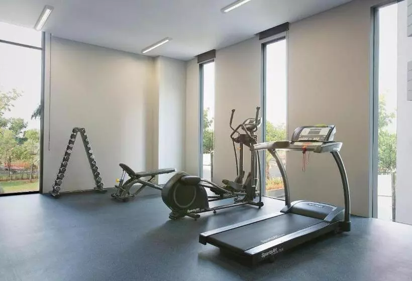 Batiqa Hotel Jababeka Cikarang