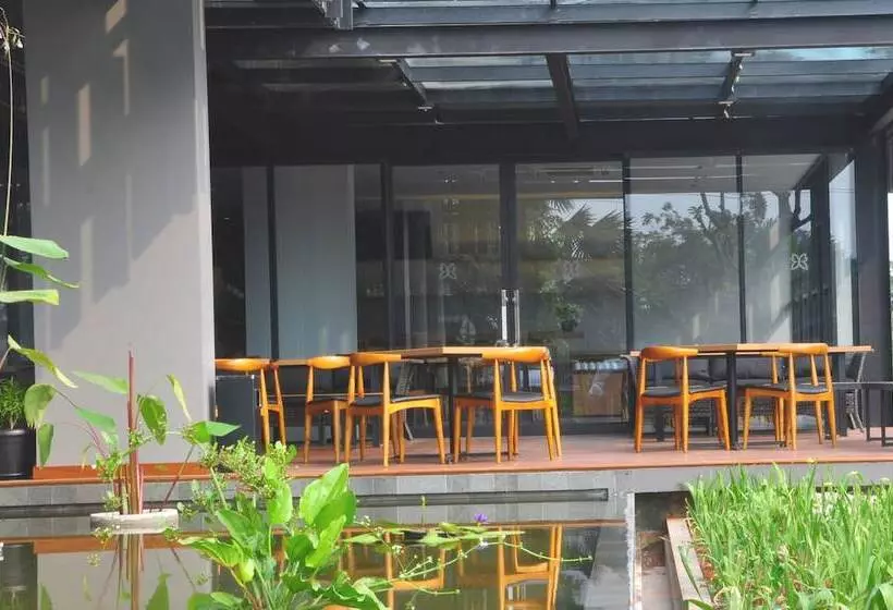 Batiqa Hotel Jababeka Cikarang