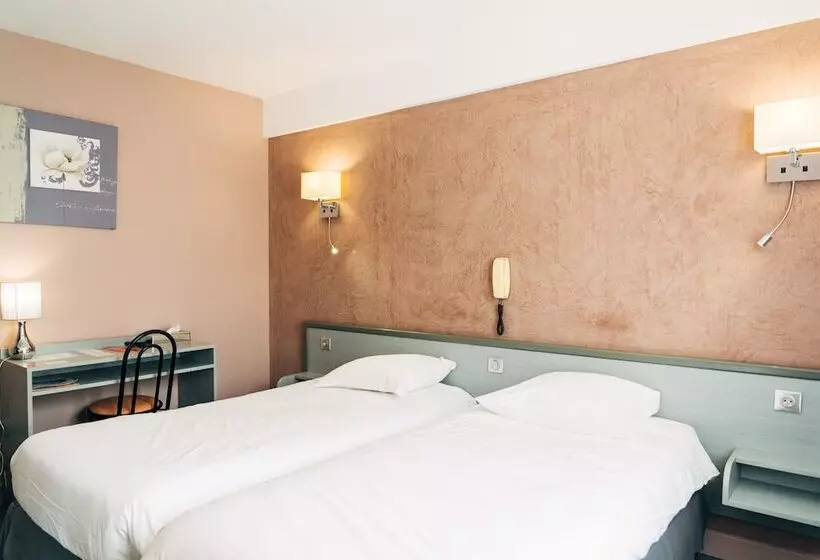 Отель Du Soleil Levant