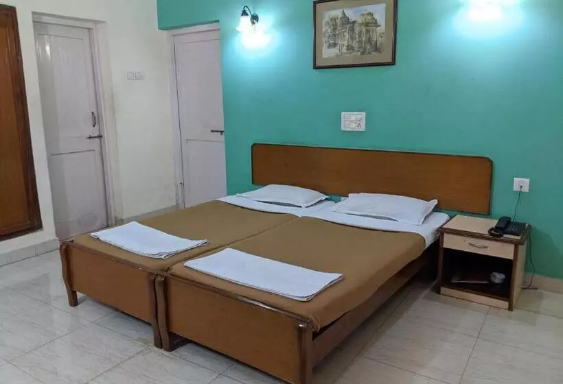 ホテル Farmagudi Residency