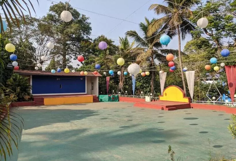 ホテル Farmagudi Residency