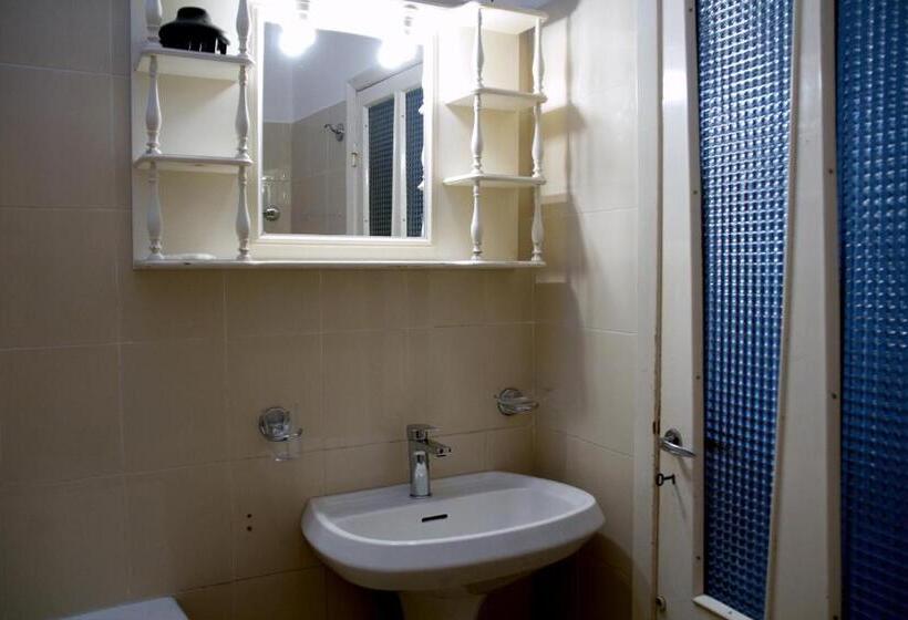 Отель Guesthouse Rollando