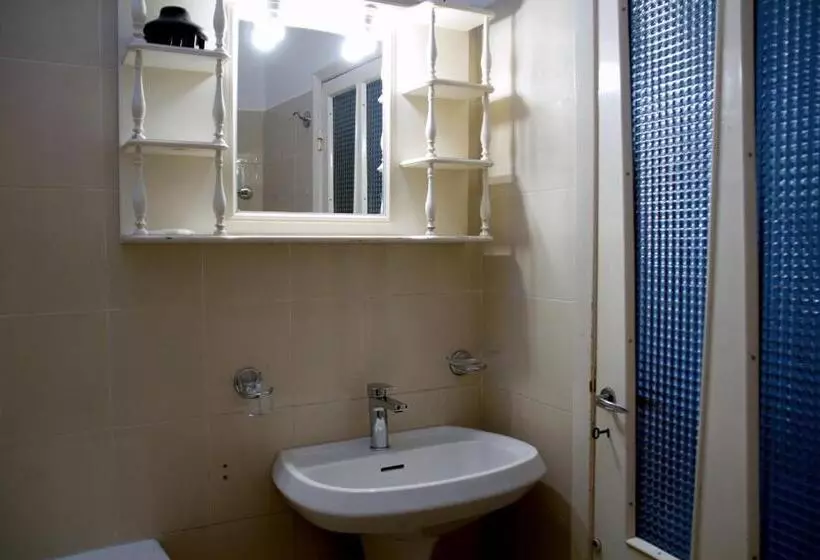 ホテル Guesthouse Rollando