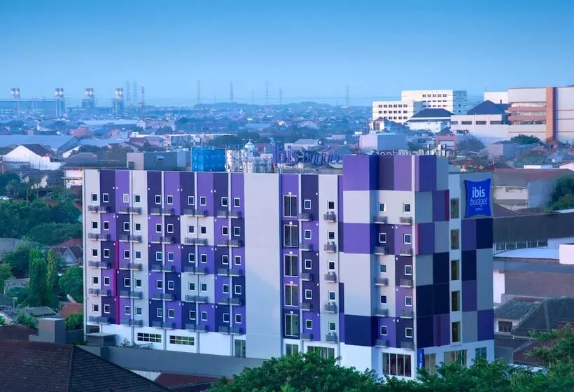 Szálloda Ibis Budget Semarang Tendean