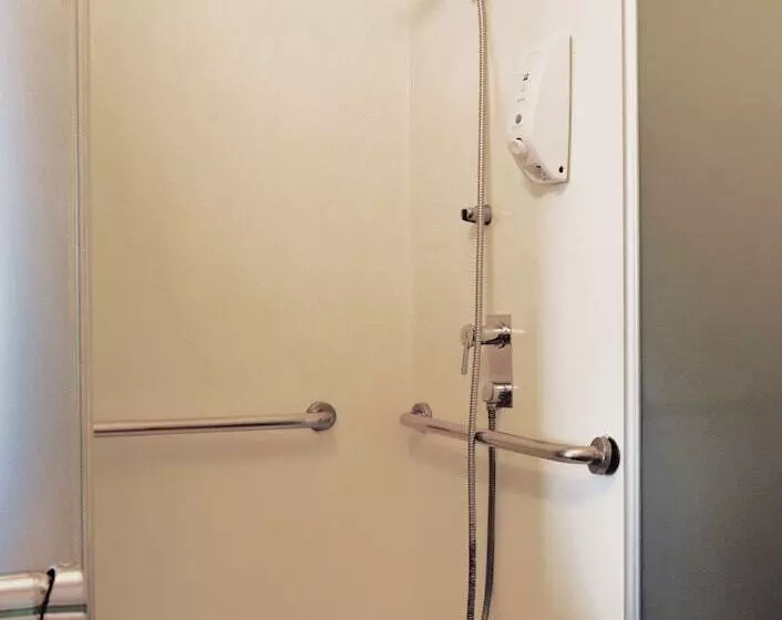 Szálloda Ibis Budget Semarang Tendean