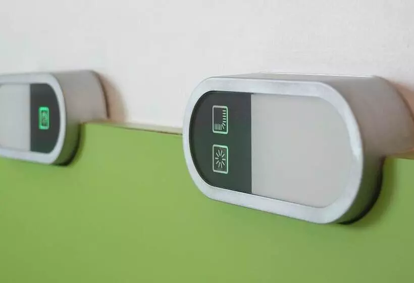 Szálloda Ibis Budget Semarang Tendean