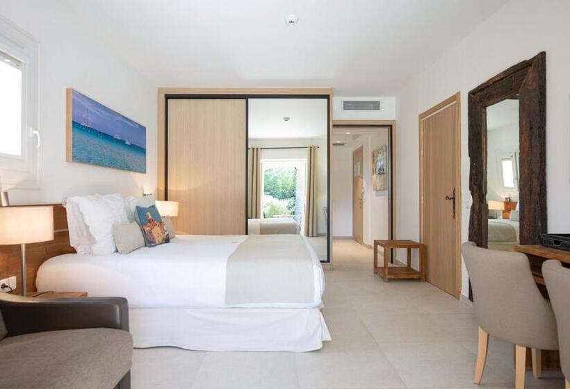 Отель La Garbine