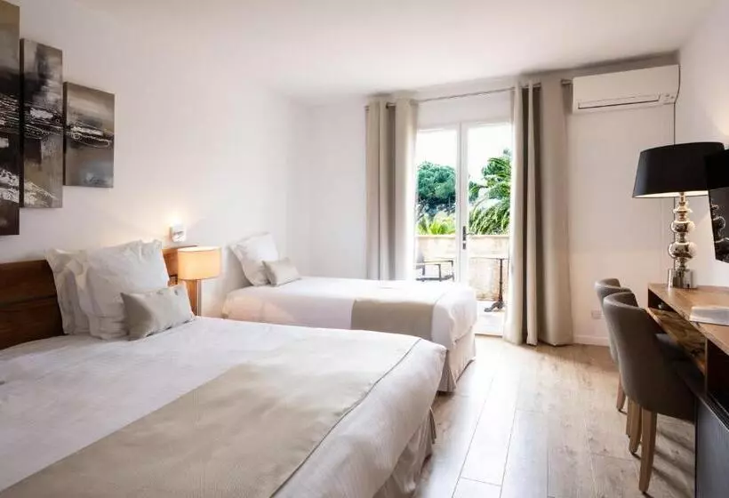 Отель La Garbine