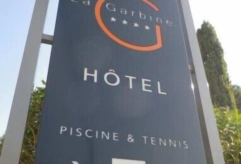 Отель La Garbine
