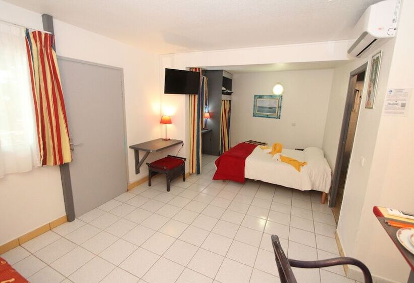 هتل La Maison Creole