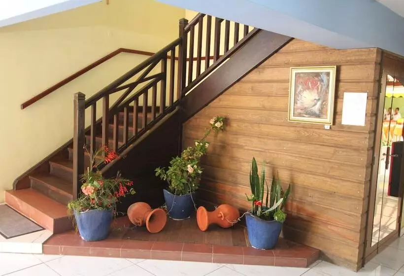 Hotel La Maison Creole