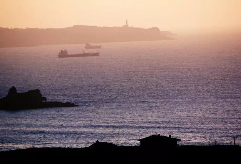 هتل La Posada De Langre