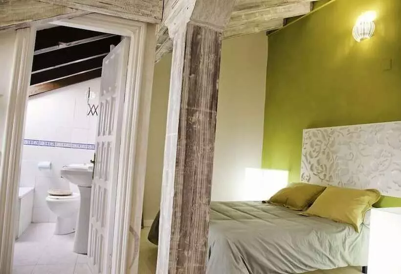 هتل La Posada De Langre