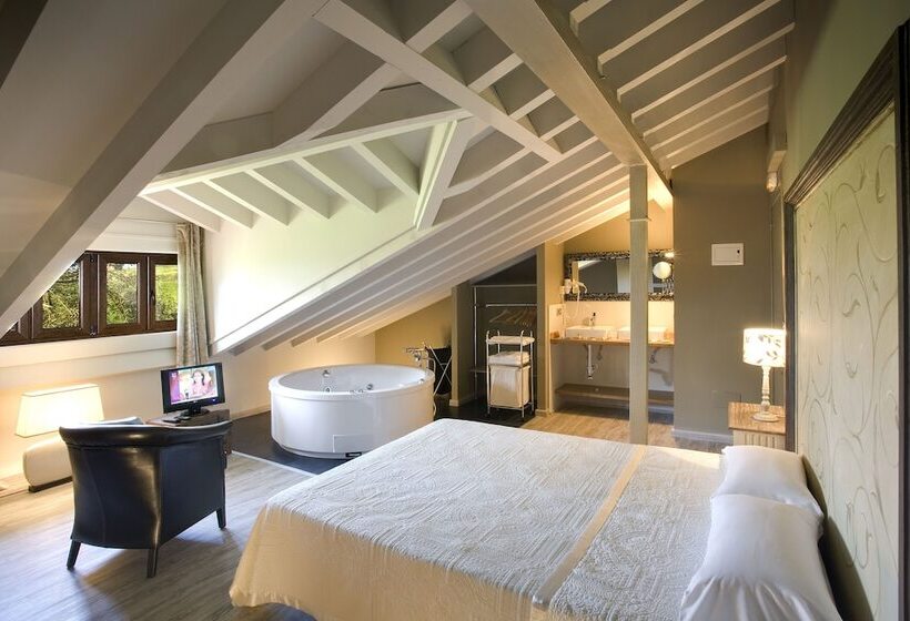 בית מלון כפרי La Posada De Langre