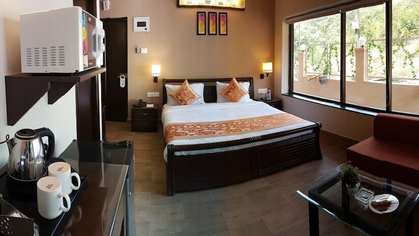 ホテル La Sunila Suites & Villas By Wsi