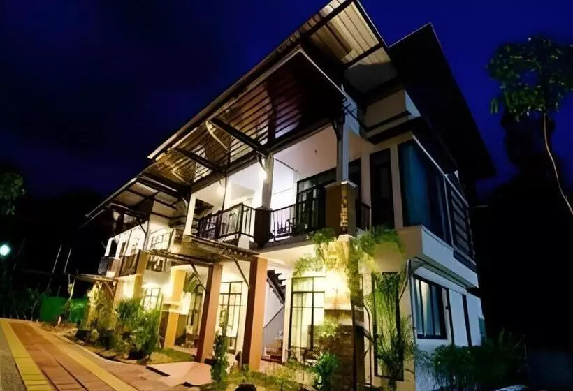 فندق Nattha Waree Hot Spring Resort And Spa