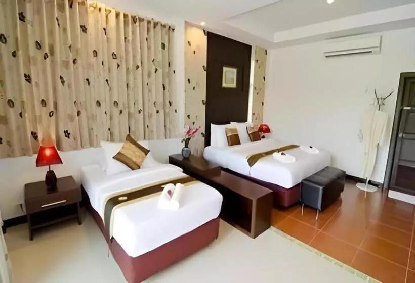 فندق Nattha Waree Hot Spring Resort And Spa