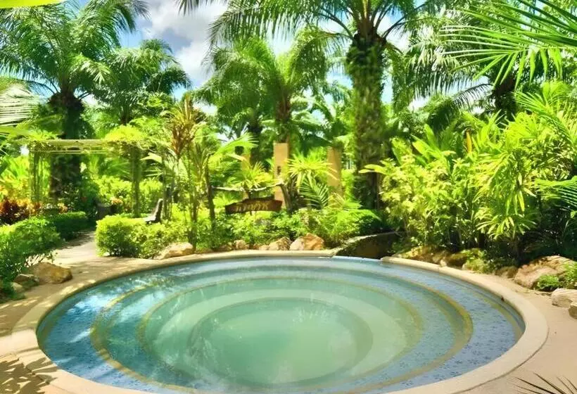 فندق Nattha Waree Hot Spring Resort And Spa