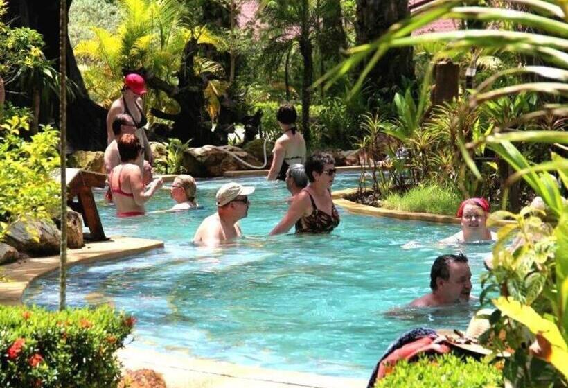 酒店 Nattha Waree Hot Spring Resort And Spa