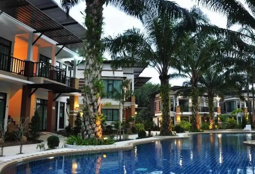 فندق Nattha Waree Hot Spring Resort And Spa