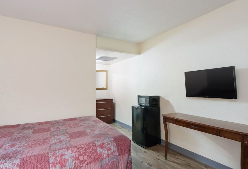 ホテル Rodeway Inn Greeley