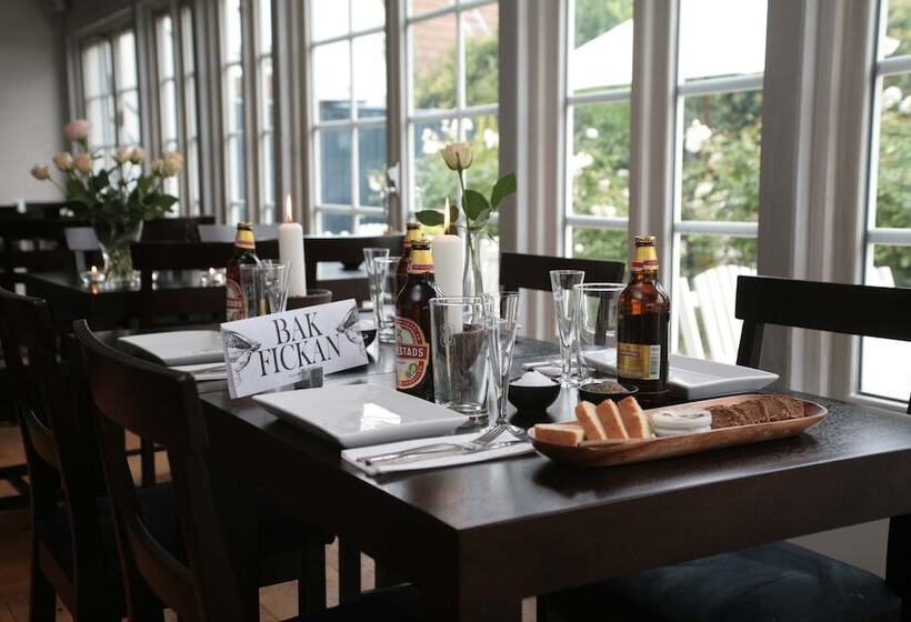 فندق Skanörs Gästgifvaregård