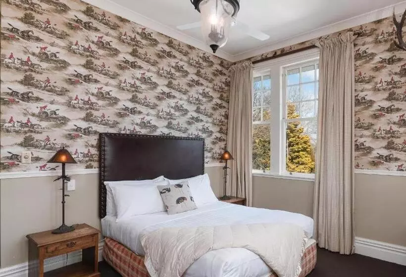 酒店 The White Swan