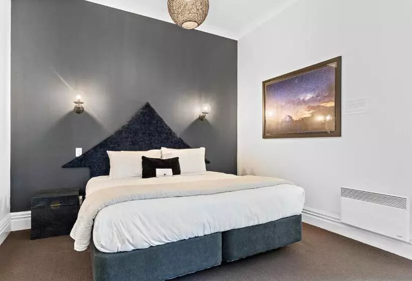 酒店 The White Swan