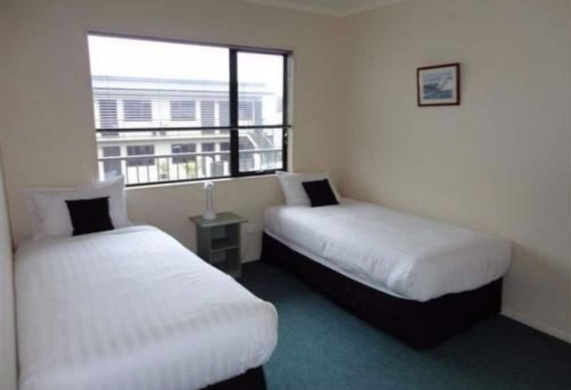 מוטל Asure Abode On Courtenay Motor Inn