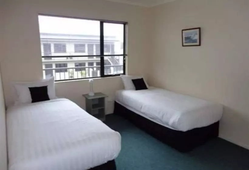 汽车旅馆 Asure Abode On Courtenay Motor Inn