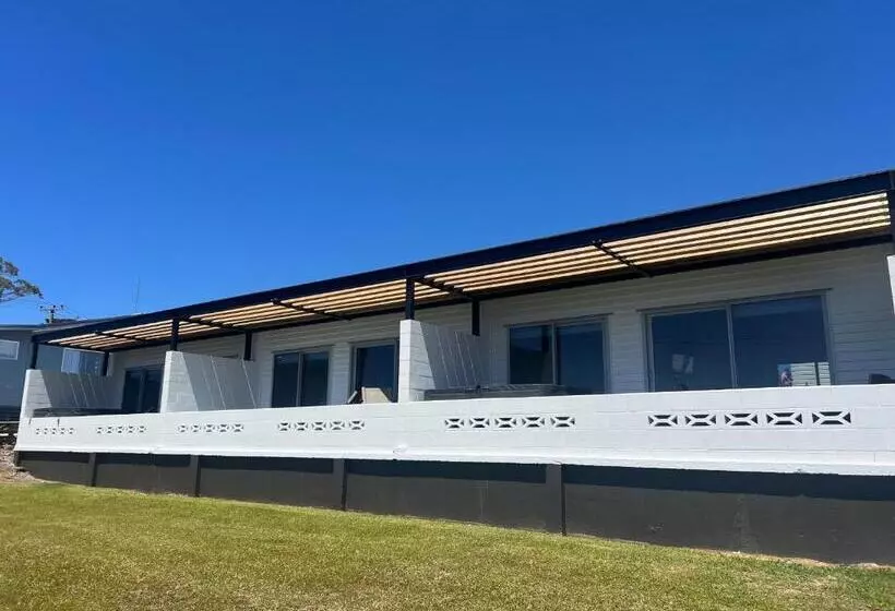 モーテル Ranui Lodge