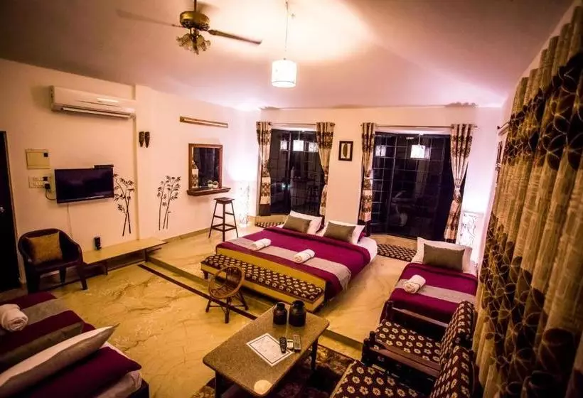Siolim Suites