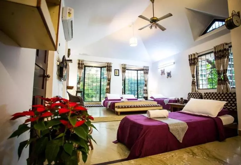 Siolim Suites