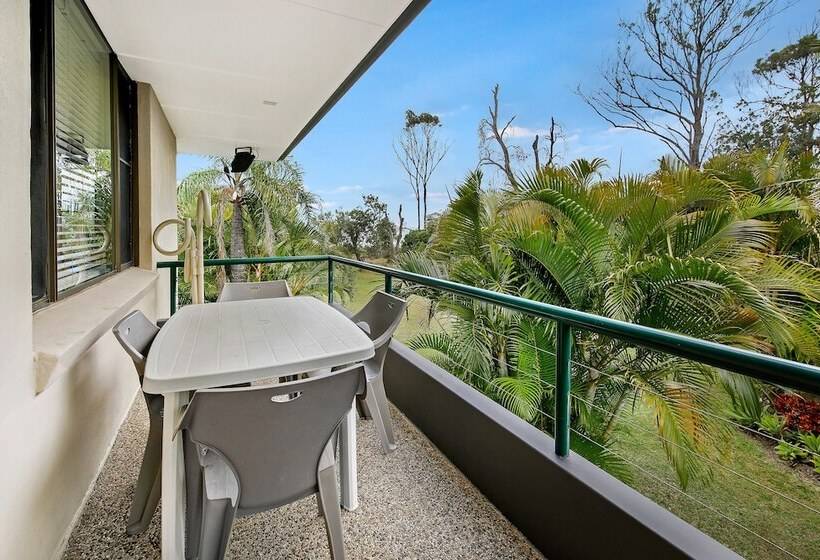 Smugglers On The Beach