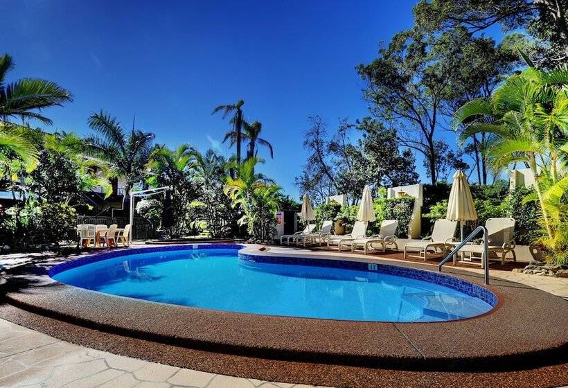 Smugglers On The Beach